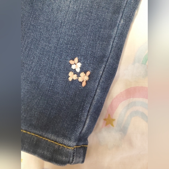 18m Cat and jack embroidered jeans - Picture 2 of 5